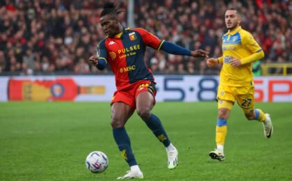 Rapid și-a luat un atacant de la Genoa. Toate detaliile 3 Rapid și-a luat un atacant de la Genoa. Toate detaliile