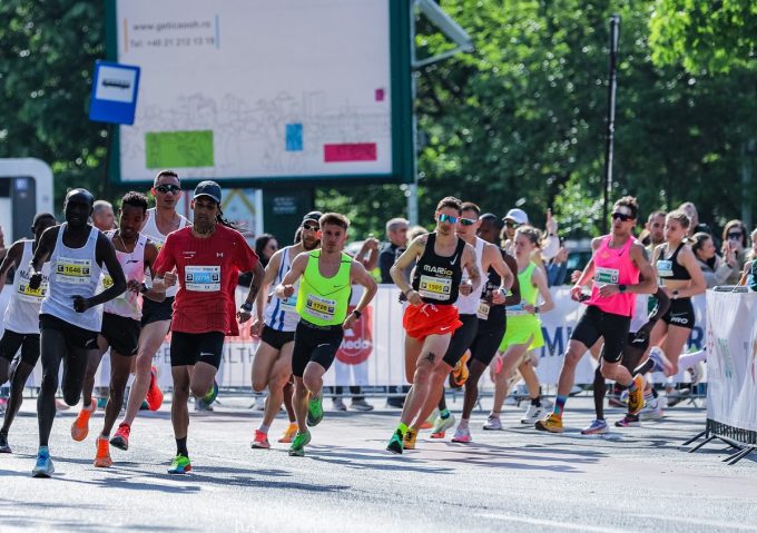 Bucharest Half Marathon 2024: 10.000 de alergători la start