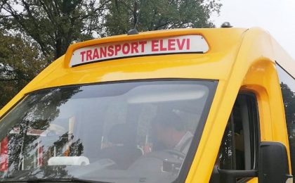 Transport elevi